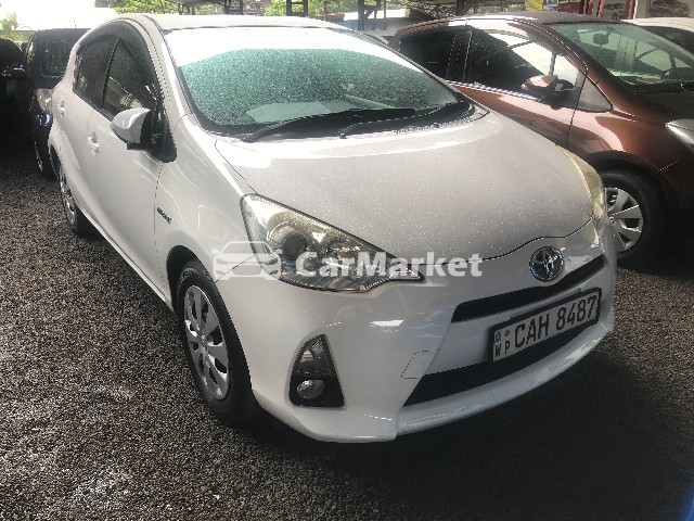Image Toyota Aqua 2013 