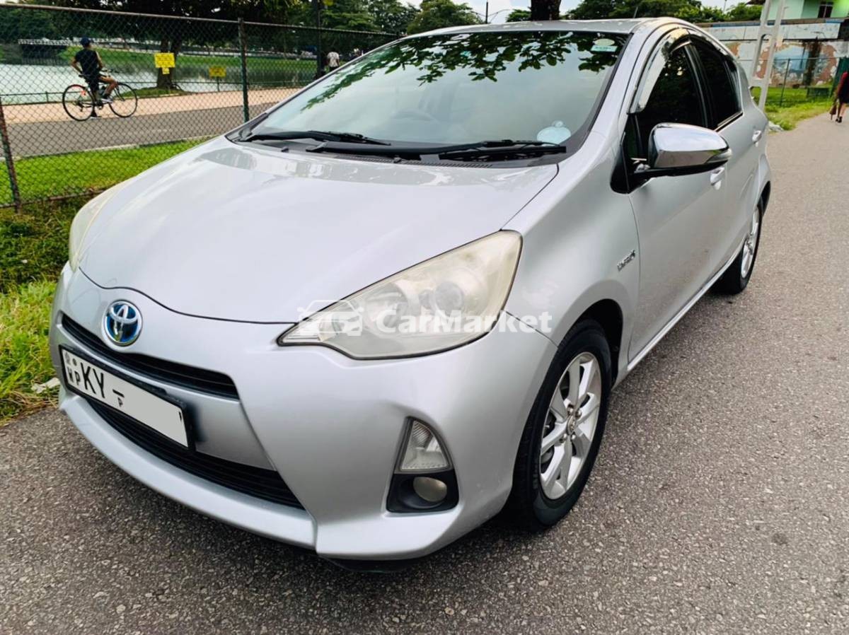 Image Toyota Aqua 2013 